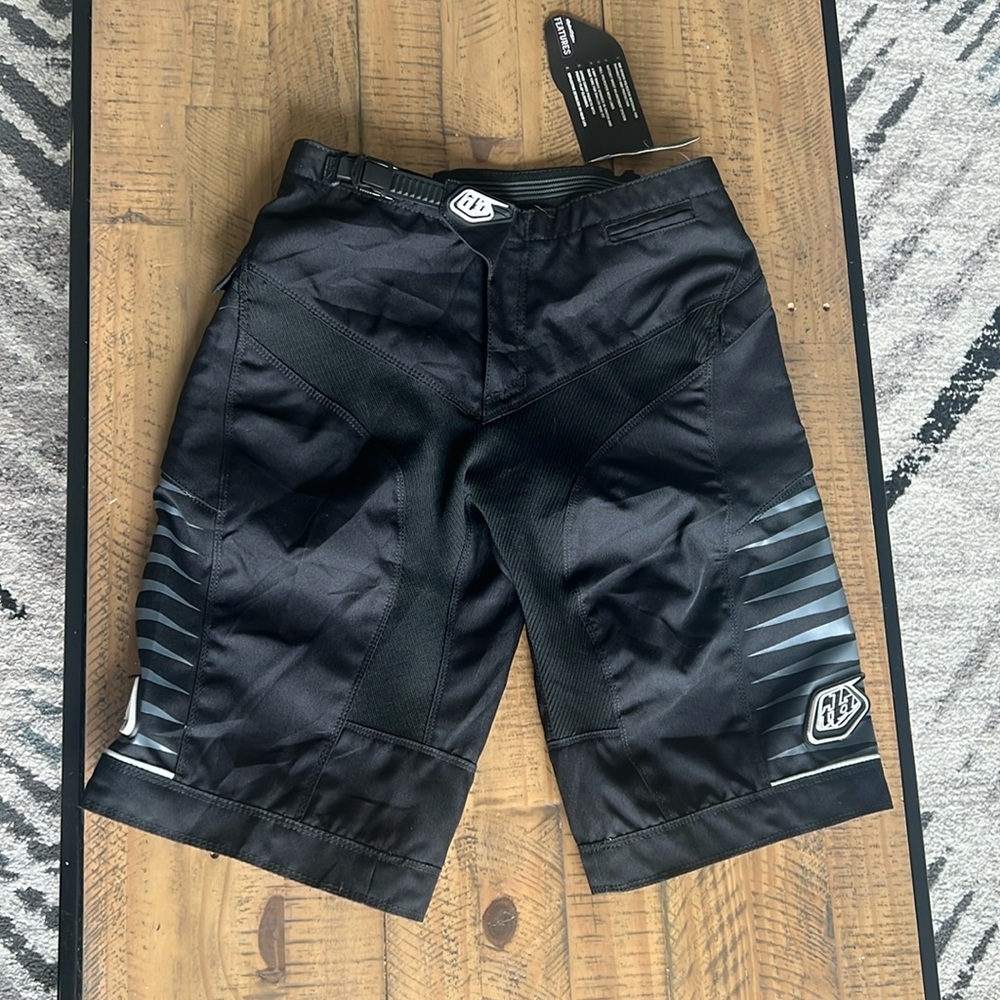 Troy Lee Designs TLD Women's Downhill MTB Cycling Moto Shorts Black || MEDIUM